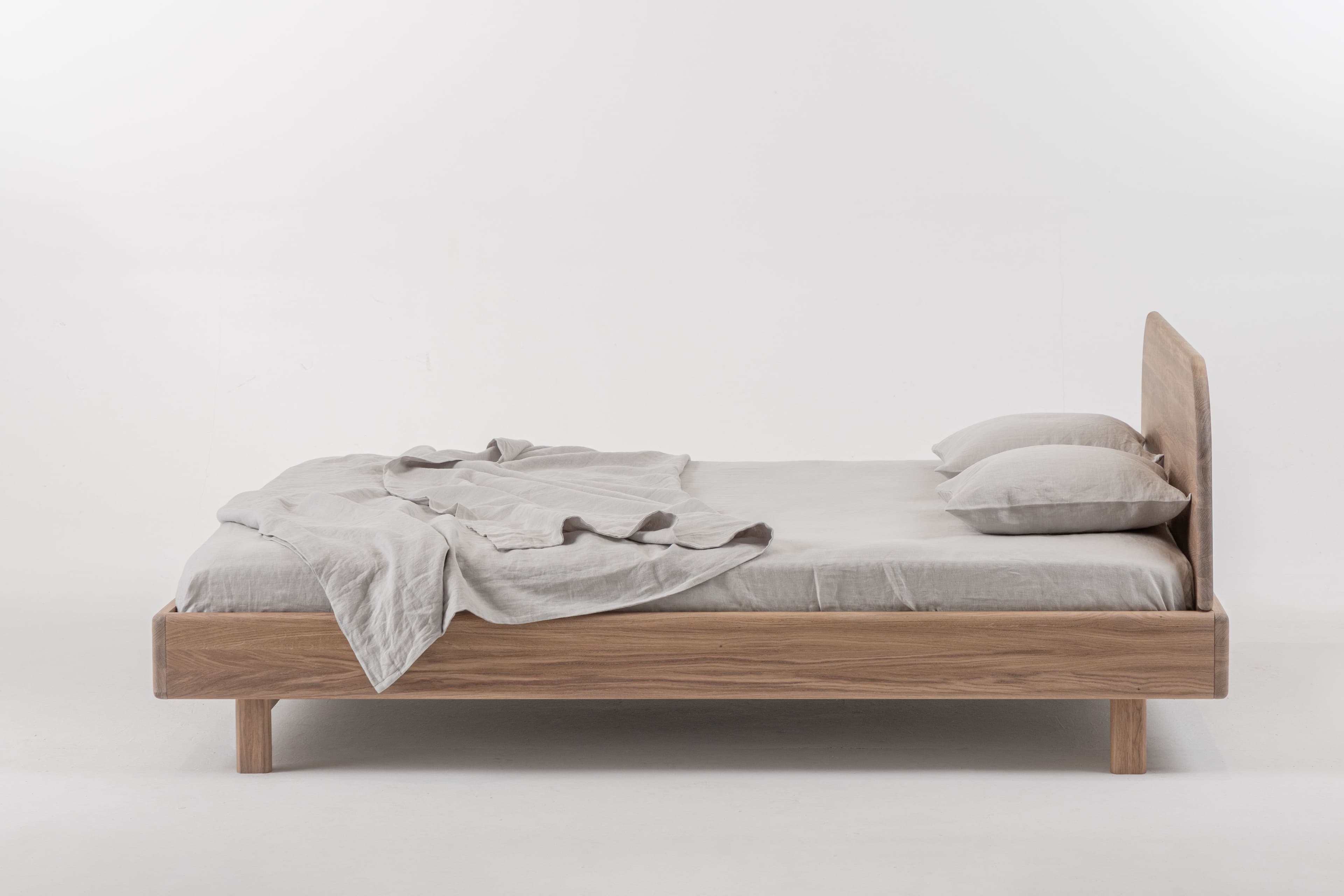 Nest krevet